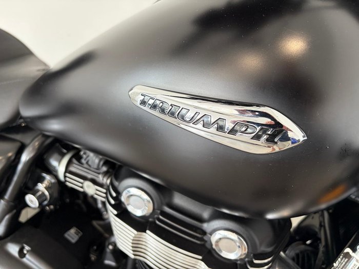 2012 Triumph Thunderbird Storm