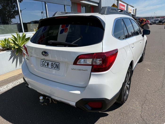 2020 Subaru Outback 2.5i