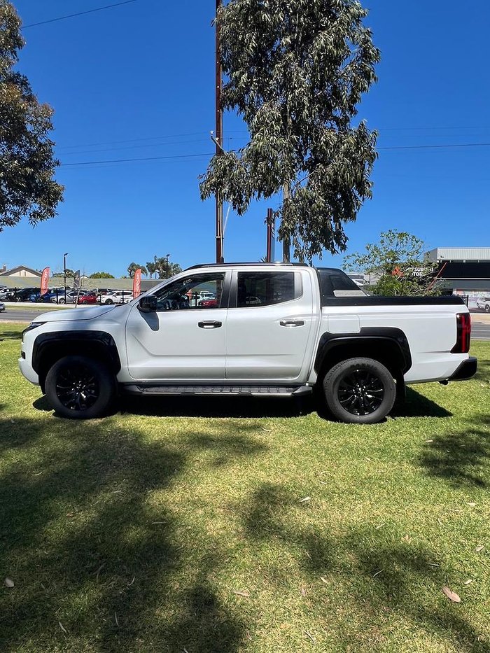 2026 Mitsubishi Triton GSR MV MY26 4X4 Dual Range White Diamond