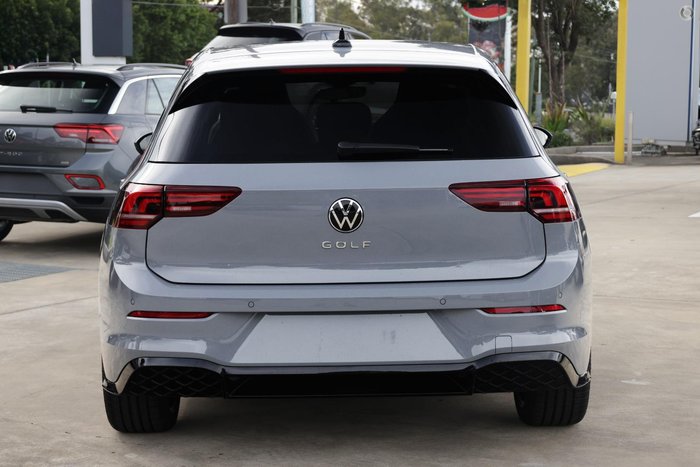 2025 Volkswagen Golf 110TSI R-Line