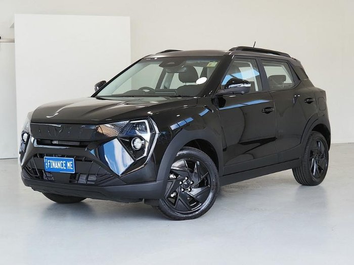2025 Mahindra XUV3XO
