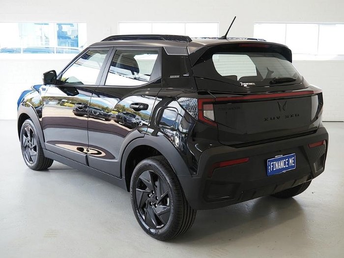 2025 Mahindra XUV3XO AX7L Anniversary Edition
