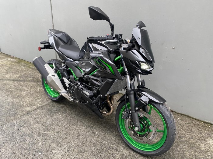 2026 Kawasaki Z500 SE