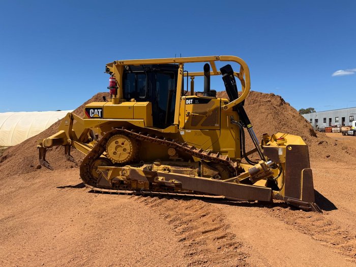 2015 Caterpillar D6t Xl