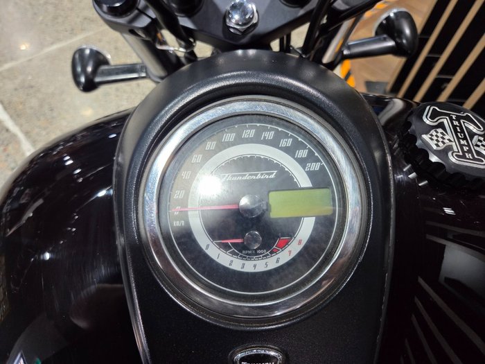 2011 Triumph THUNDERBIRD Black