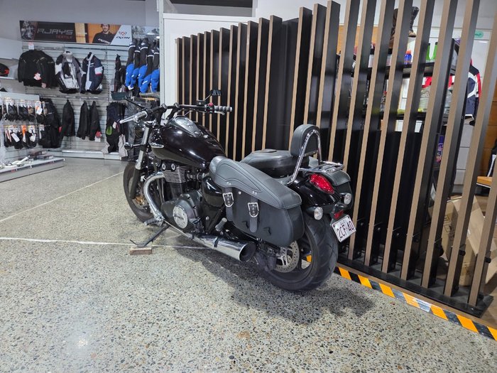 2011 Triumph THUNDERBIRD Black