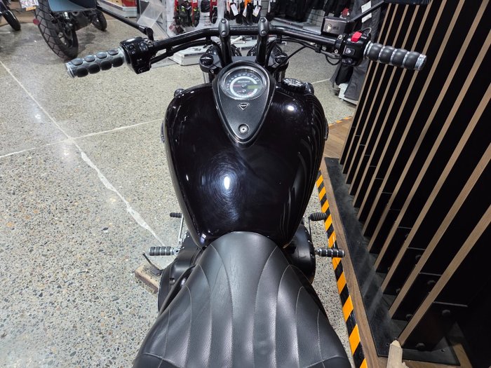 2011 Triumph THUNDERBIRD Black