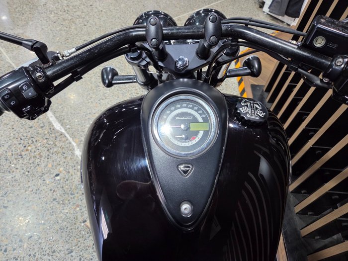 2011 Triumph THUNDERBIRD Black