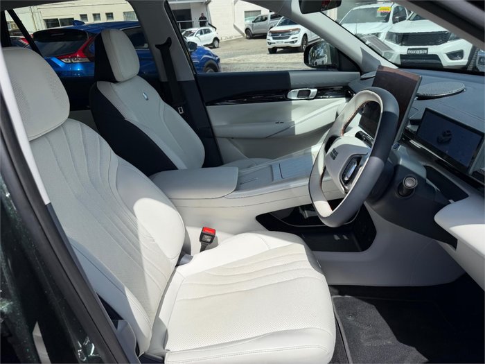 2025 GEELY STARRAY EM-i INSPIRE