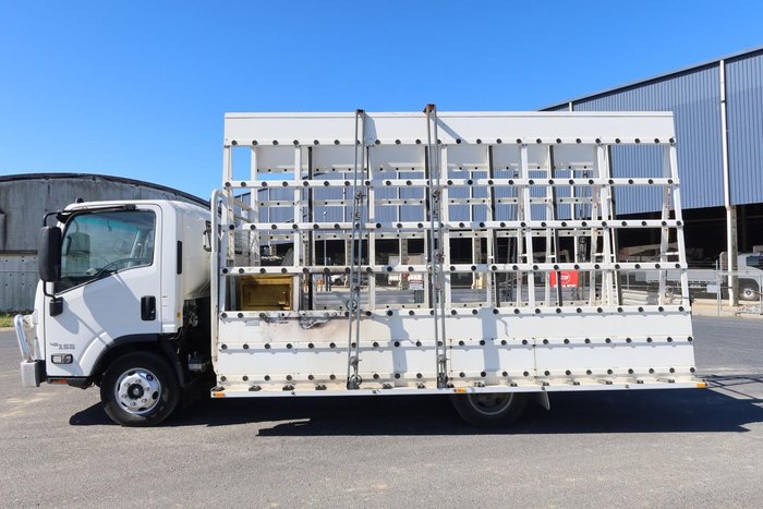 2023 Isuzu N Series NPR 45/55-155 Tradepack