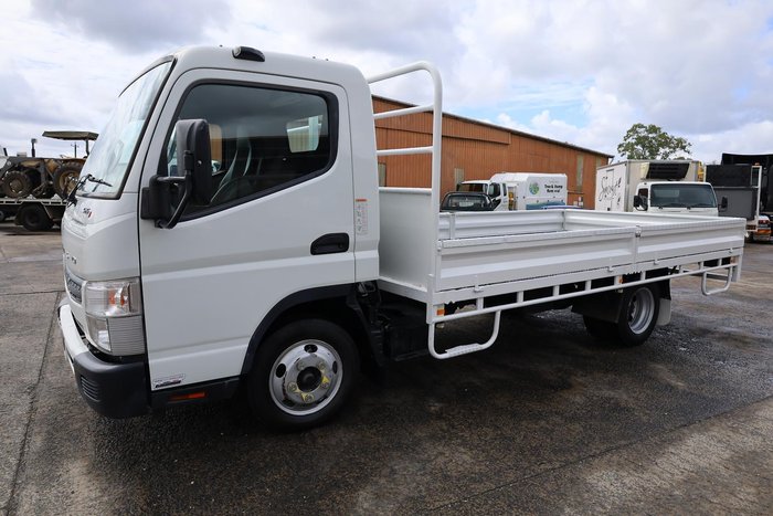 2022 Fuso Canter