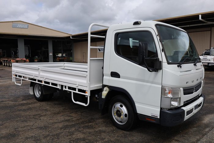 2022 Fuso Canter