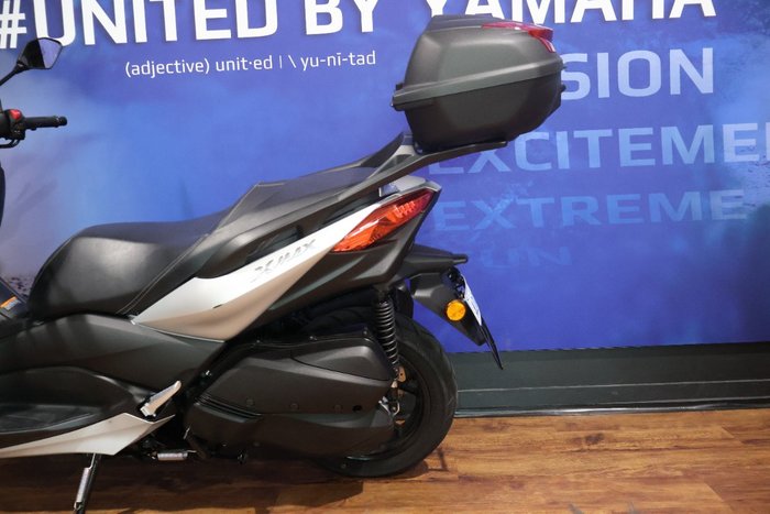2019 Yamaha XMAX 300 (CZD300A) Silver