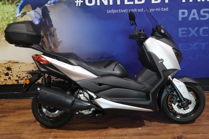 2019 Yamaha XMAX 300 (CZD300A) Silver