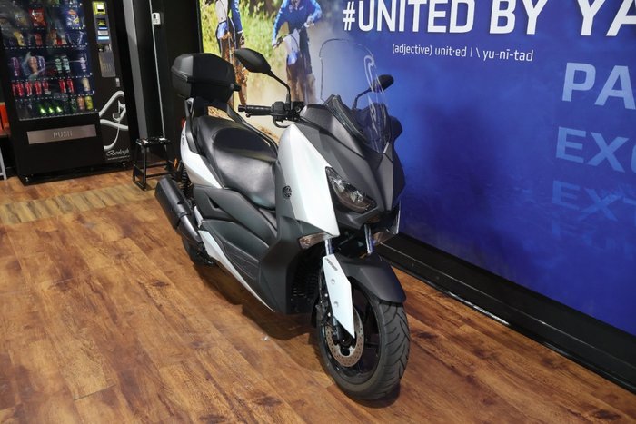 2019 Yamaha XMAX 300 (CZD300A) Silver