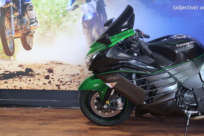 2019 Kawasaki NINJA ZX-14R (BREMBO OHLINS) Black