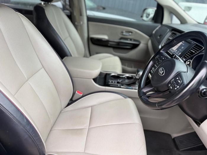 2019 Kia Carnival SLi