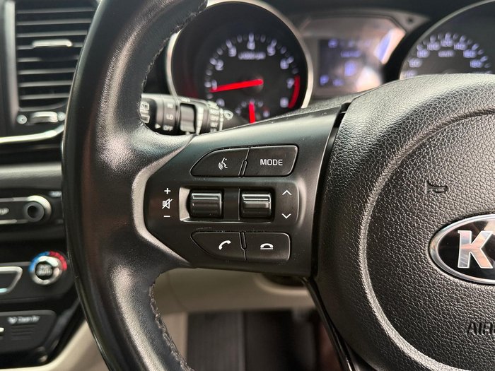 2019 Kia Carnival SLi