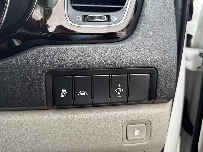 2019 Kia Carnival SLi