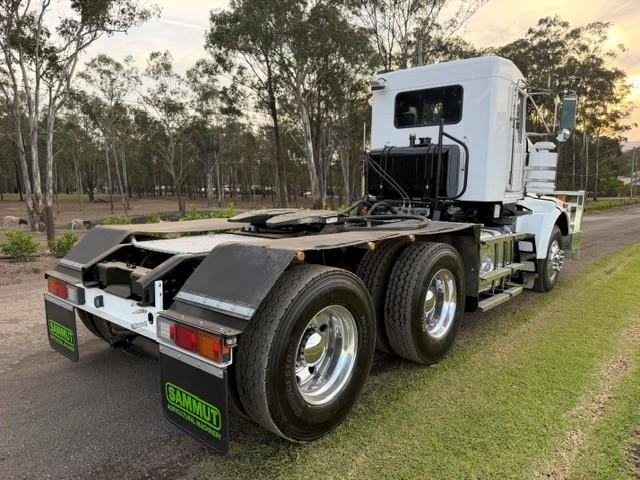 2019 Kenworth T659