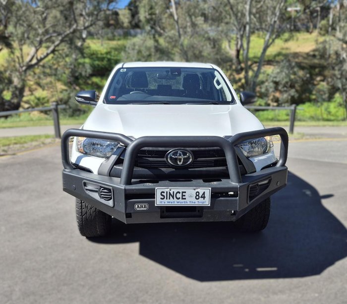 2024 Toyota Hilux SR