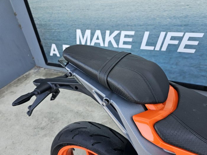 2024 KTM 390 Duke Duke Orange