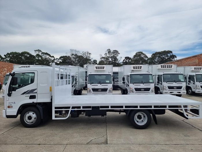 2026 Hyundai Mighty EX8 Flat Deck