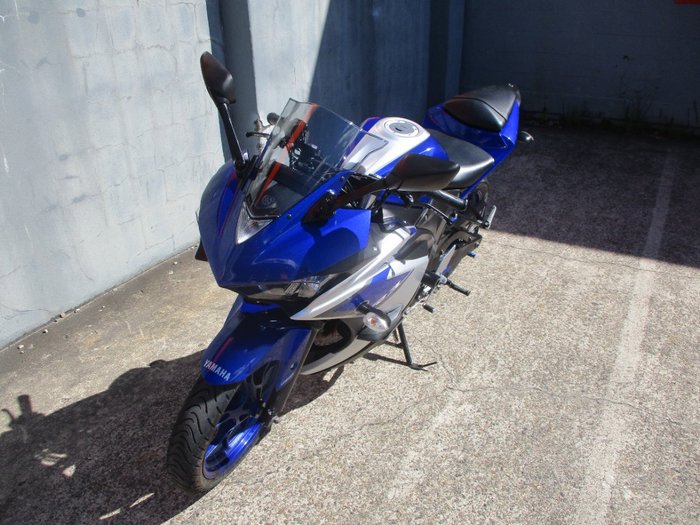 2015 YAMAHA YZF-R3 BLUE