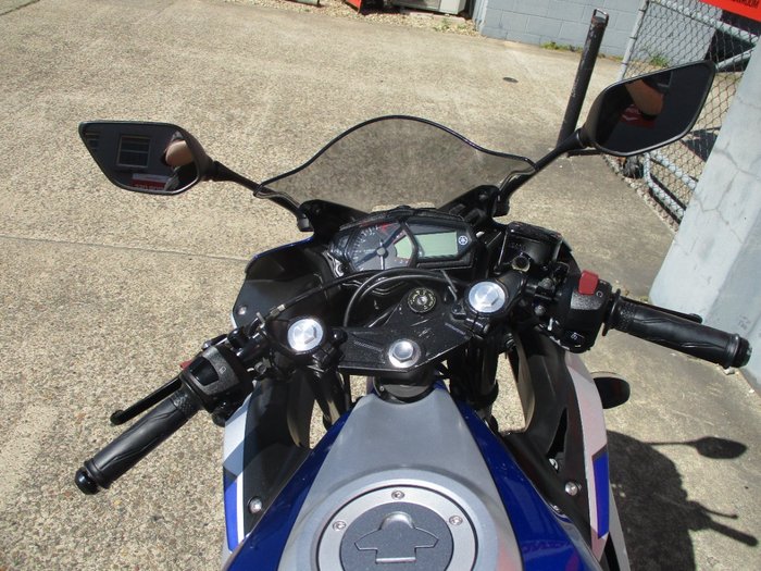 2015 YAMAHA YZF-R3 BLUE