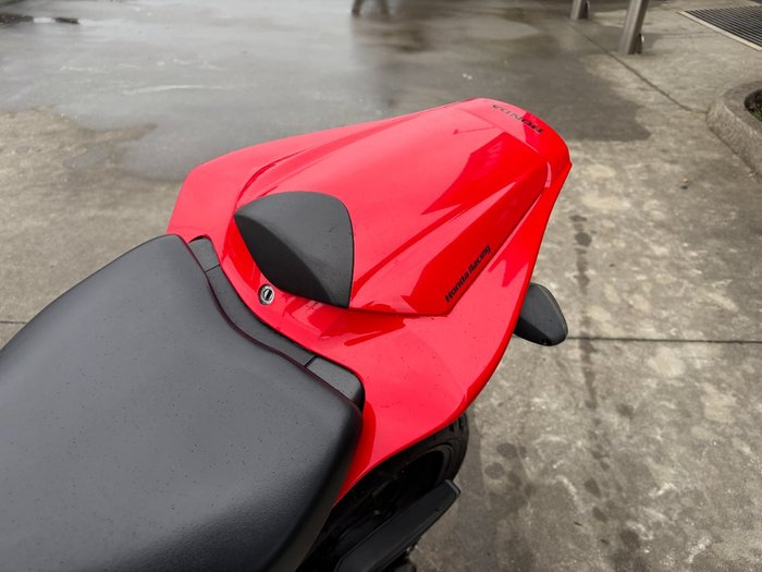 2015 Honda CBR1000RR (FIREBLADE)