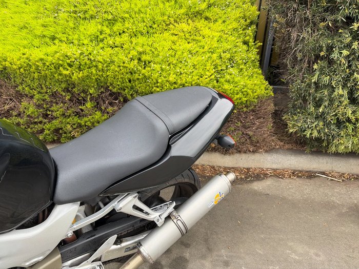 2006 Honda VTR1000F (FIRESTORM) Black