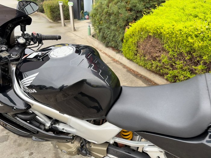 2006 Honda VTR1000F (FIRESTORM) Black