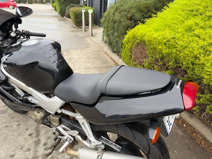 2006 Honda VTR1000F (FIRESTORM) Black