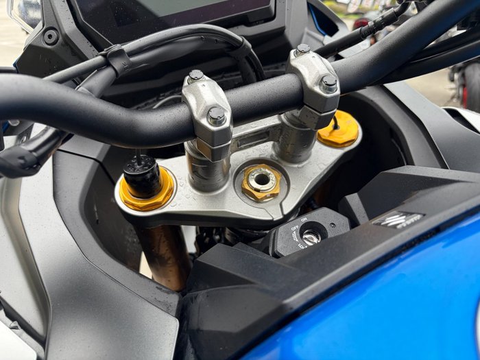 2024 Suzuki GSX-S1000 Blue