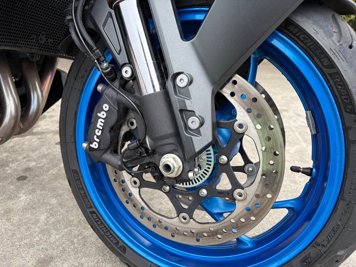 2024 Suzuki GSX-S1000 Blue