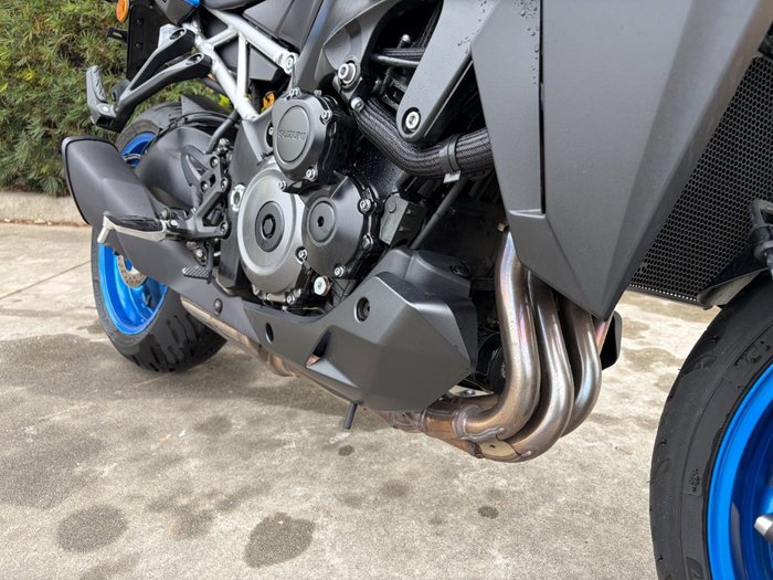 2024 Suzuki GSX-S1000 Blue