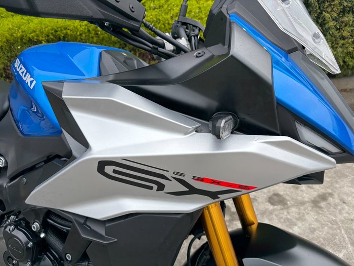 2024 Suzuki GSX-S1000 Blue