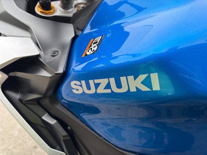 2024 Suzuki GSX-S1000 Blue
