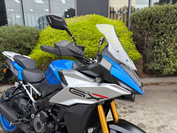2024 Suzuki GSX-S1000 Blue