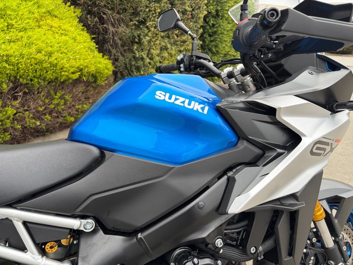 2024 Suzuki GSX-S1000 Blue