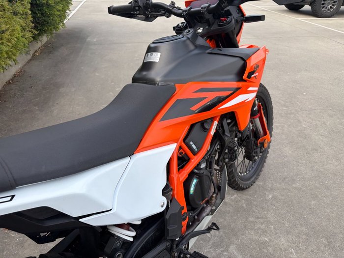 2025 Ktm 390 ENDURO R Orange