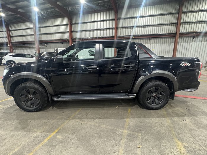 2022 Isuzu D-MAX X-TERRAIN