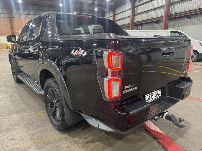 2022 Isuzu D-MAX X-TERRAIN