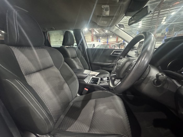 2023 Mitsubishi Outlander LS