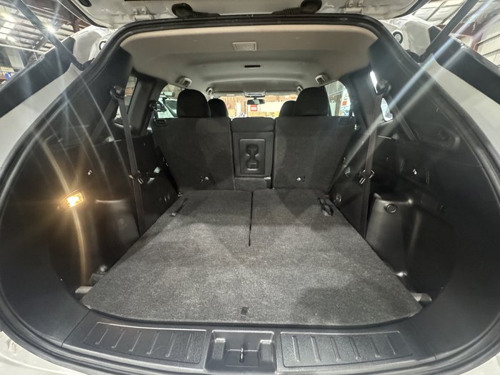2023 Mitsubishi Outlander LS