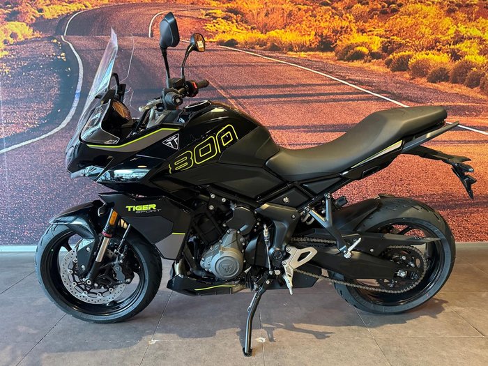 2025 Triumph Tiger Sport 800 Tiger Black