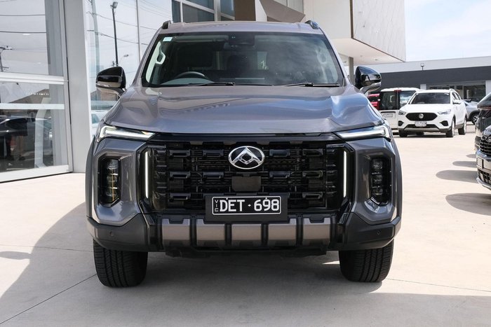 2025 LDV D90 Executive