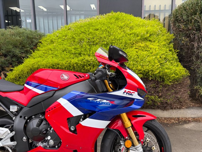 2025 Honda CBR1000RR-R SP (FIREBLADE) ABS Red