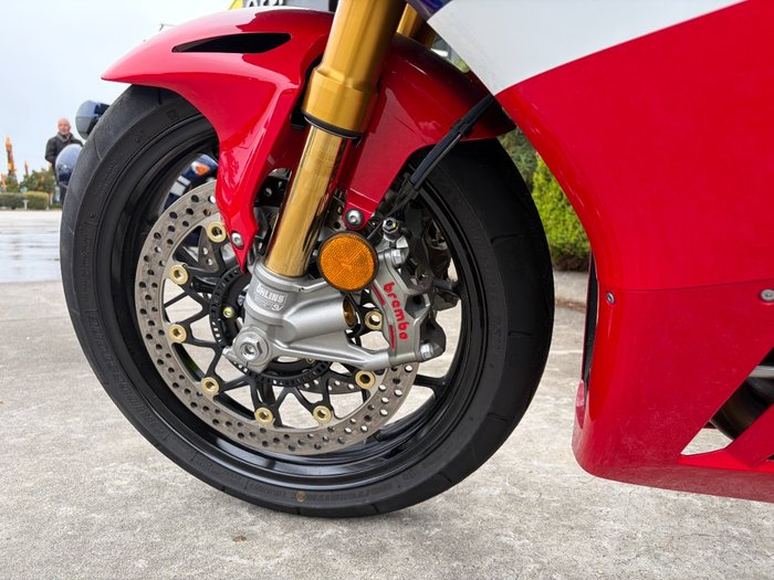 2025 Honda CBR1000RR-R SP (FIREBLADE) ABS Red