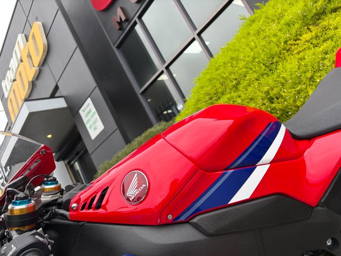 2025 Honda CBR1000RR-R SP (FIREBLADE) ABS Red